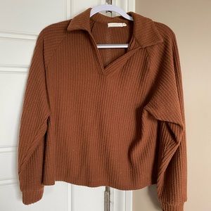 Boutique Sweater Size Small Burnt Orange